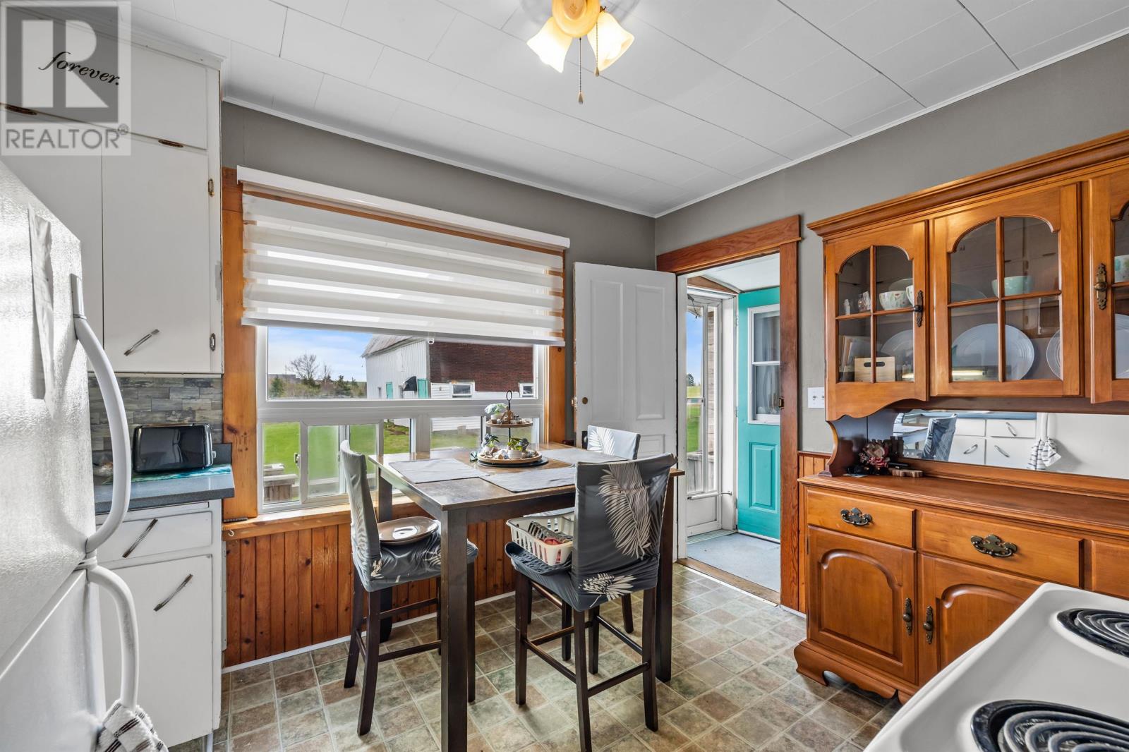 801 Winsloe Road - 26