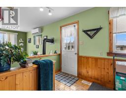 Bath (# pieces 1-6) - 801 Winsloe Road, Winsloe North, PE C1E2Y5 Photo 7