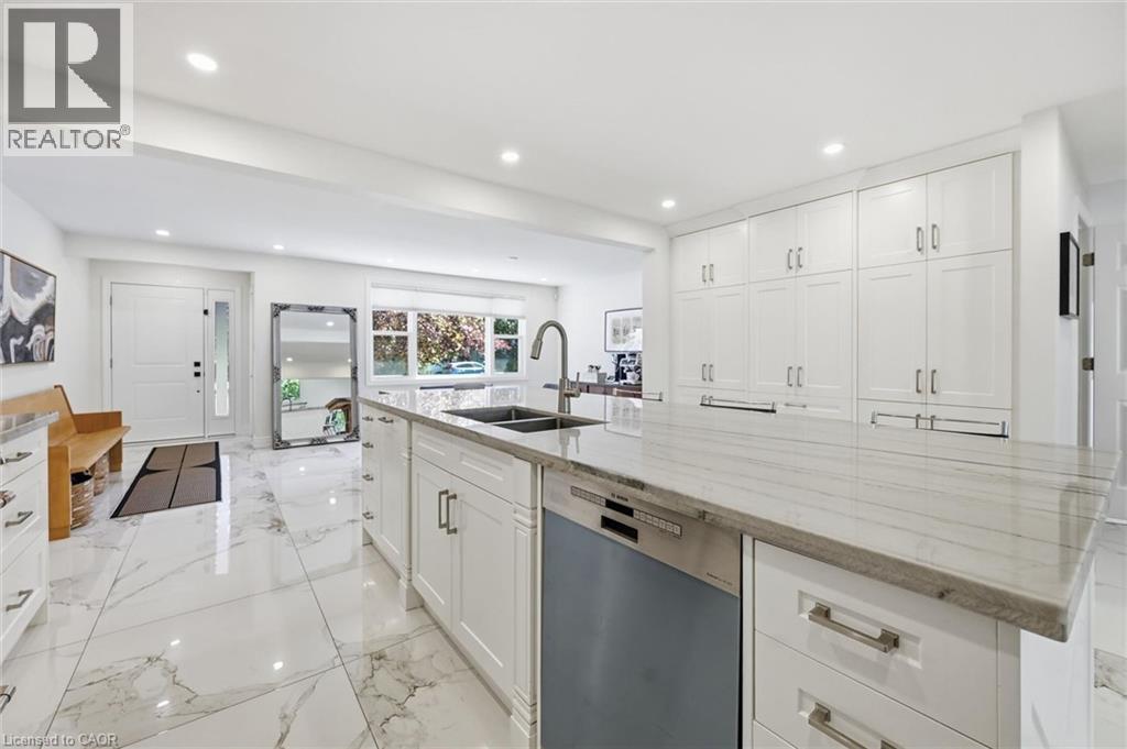 24 GLENWOOD Crescent - 14