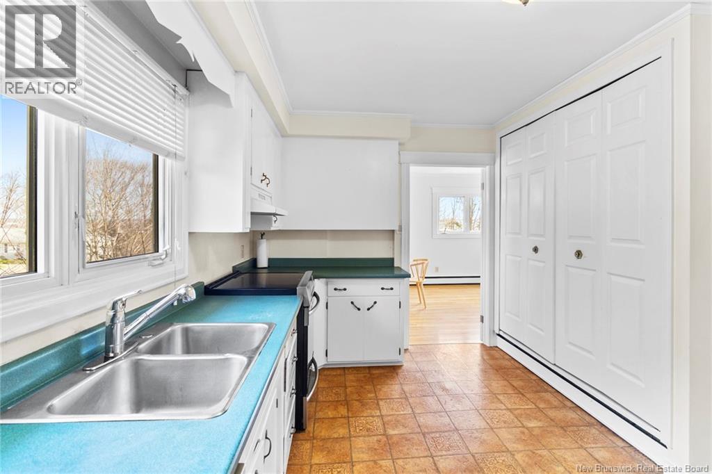 19 Forest Acres Court - 13