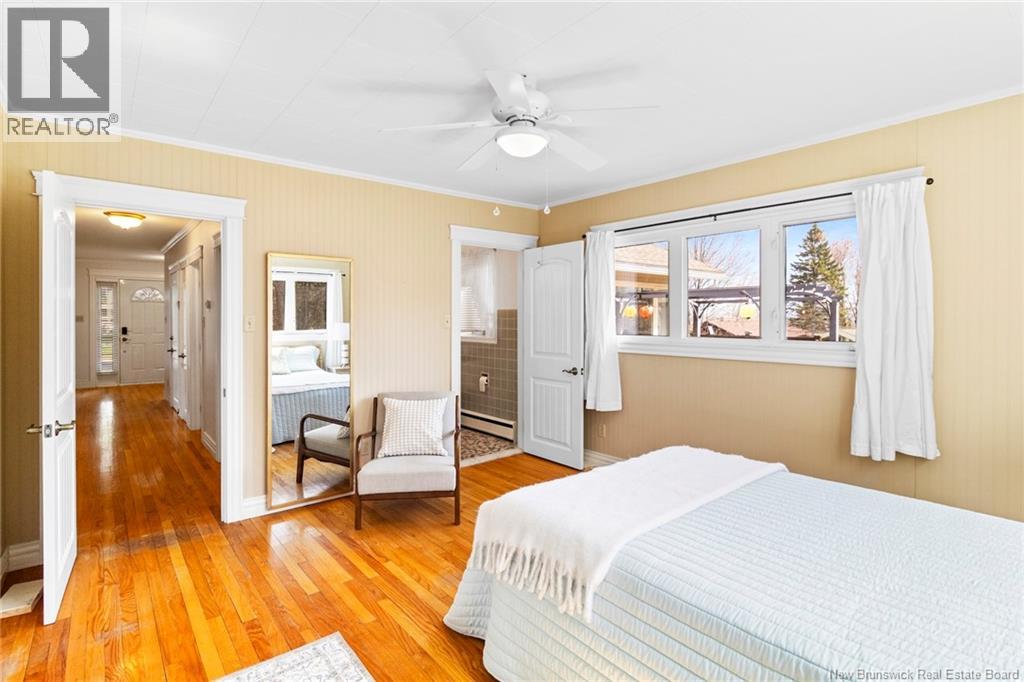 19 Forest Acres Court - 16
