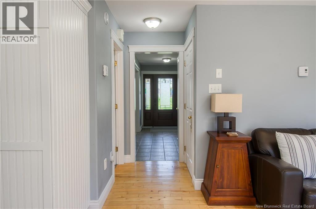 24 Leah Boulevard - 18