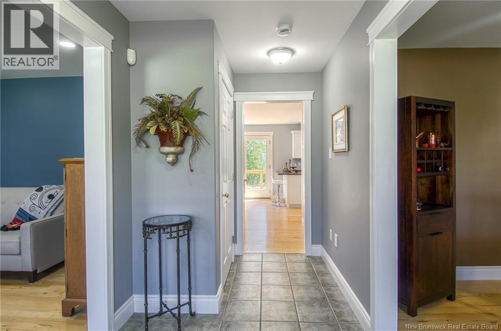 24 Leah Boulevard - 7