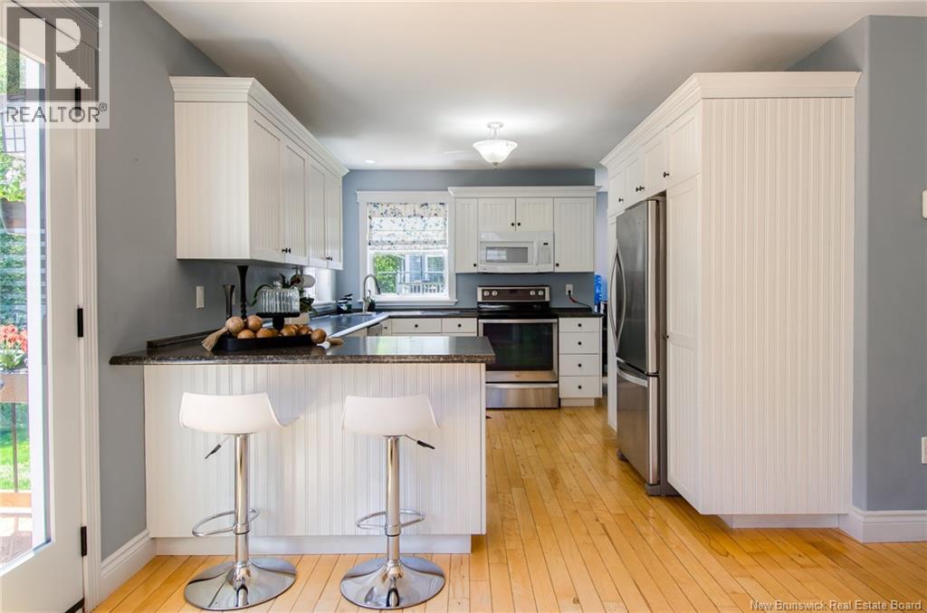 24 Leah Boulevard - 9