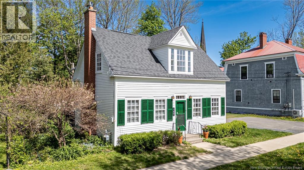 189 University Avenue - Image 3