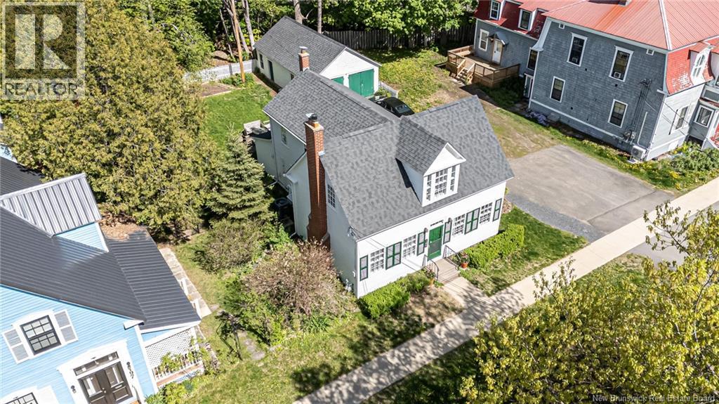189 University Avenue - 4