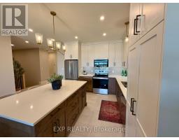 Bathroom - 99 Bedell Drive, Mapleton, ON N0G1P0 Photo 12