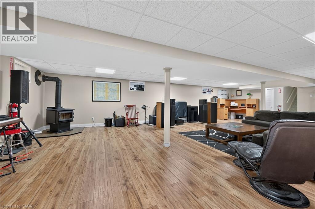 2905 SOUTH GRIMSBY ROAD 6 - 28