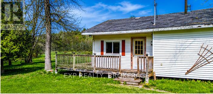 1013 TURNER WAY, Central Frontenac (Frontenac Centre) — photo 2