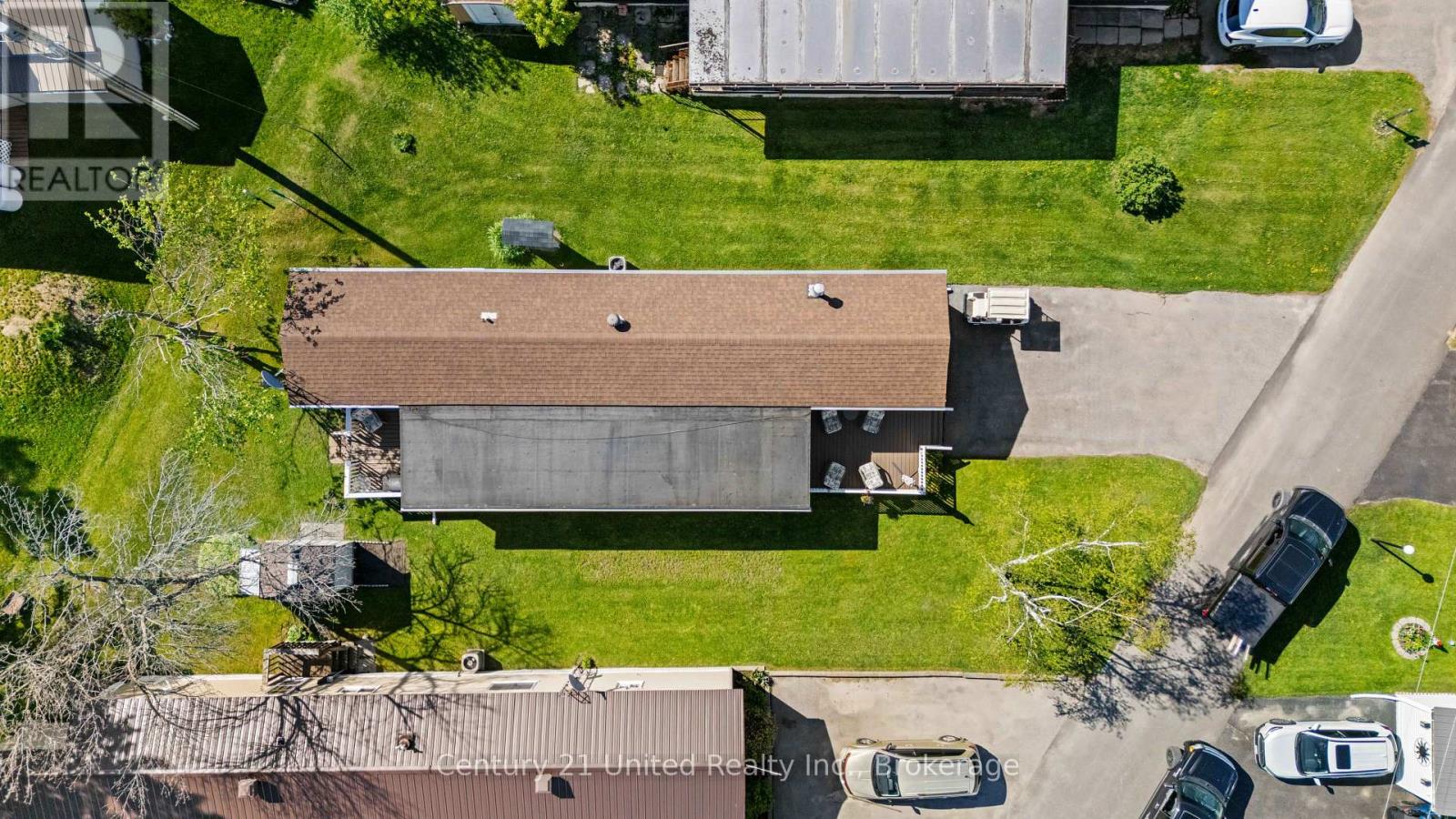 5 HILLCREST DRIVE - 28