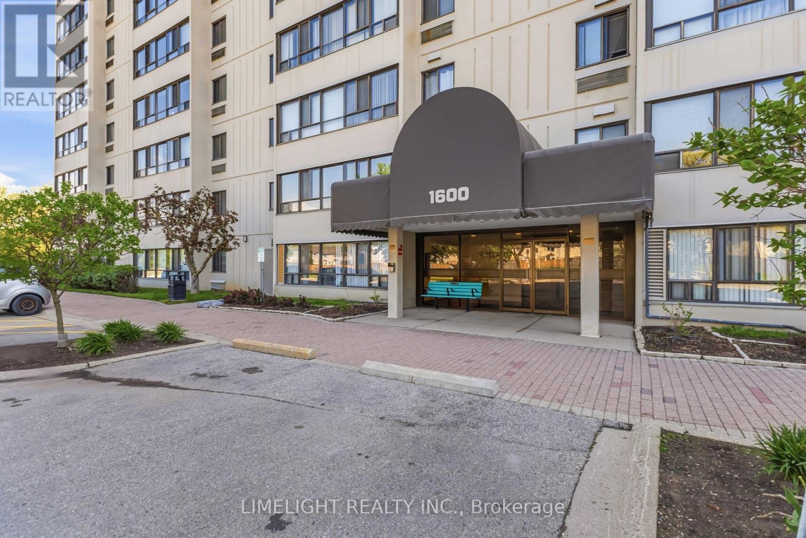 #210 1600 ADELAIDE STREET N - 1