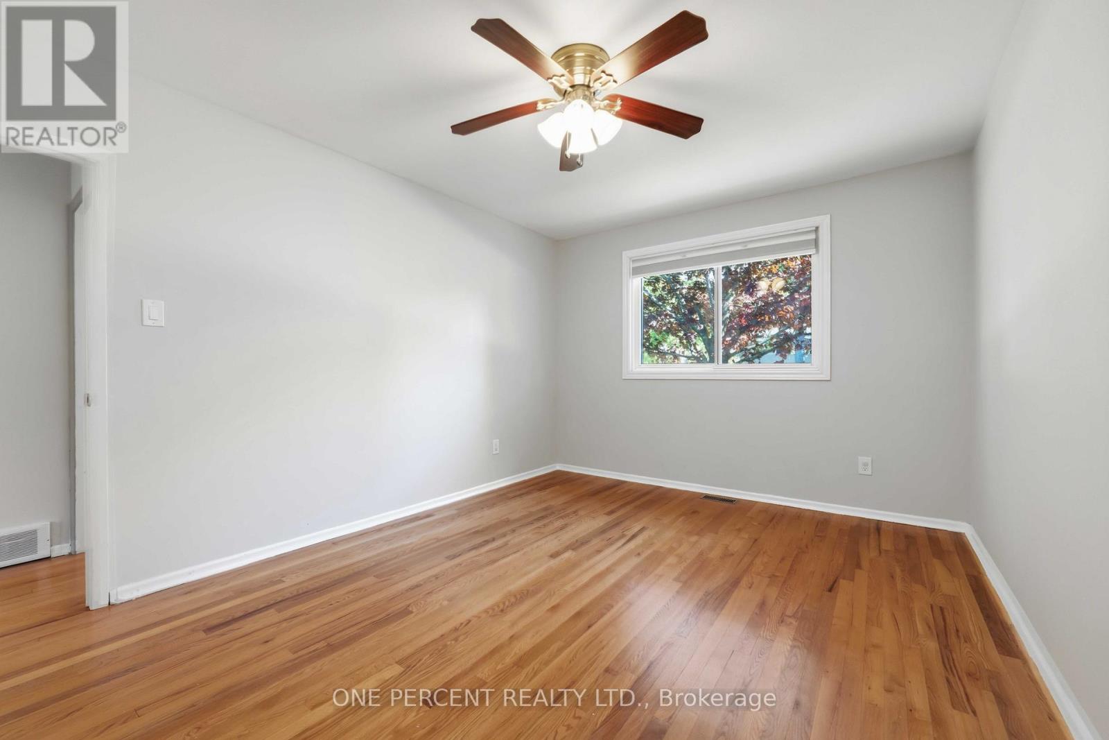 UNIT A AND UNIT B - 933 KINCAID COURT - 13