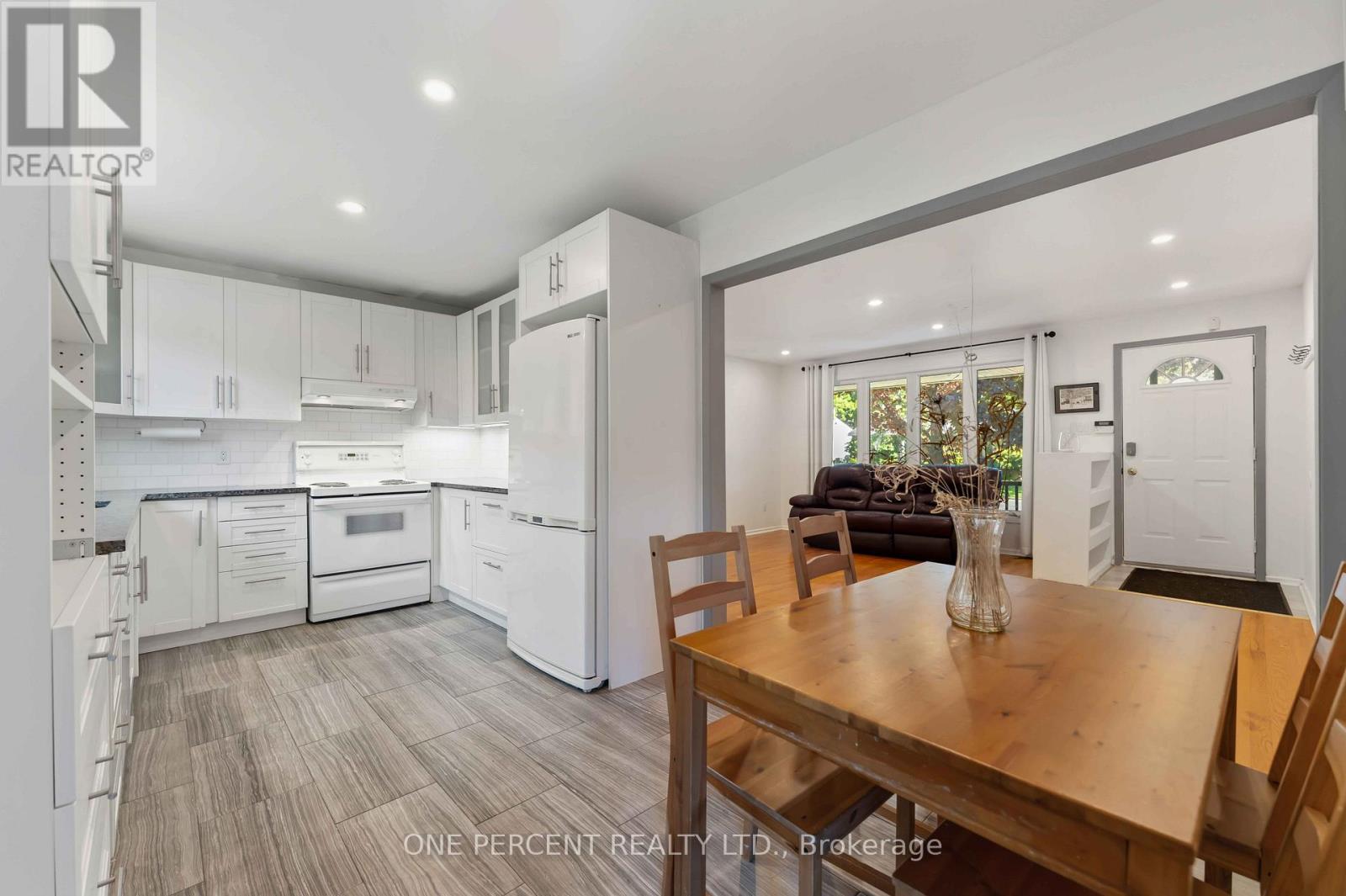 UNIT A AND UNIT B - 933 KINCAID COURT - 9