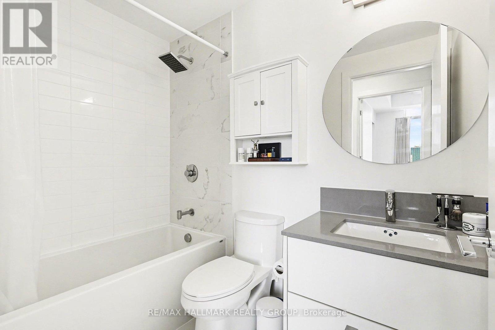#1412 255 BAY STREET - 11