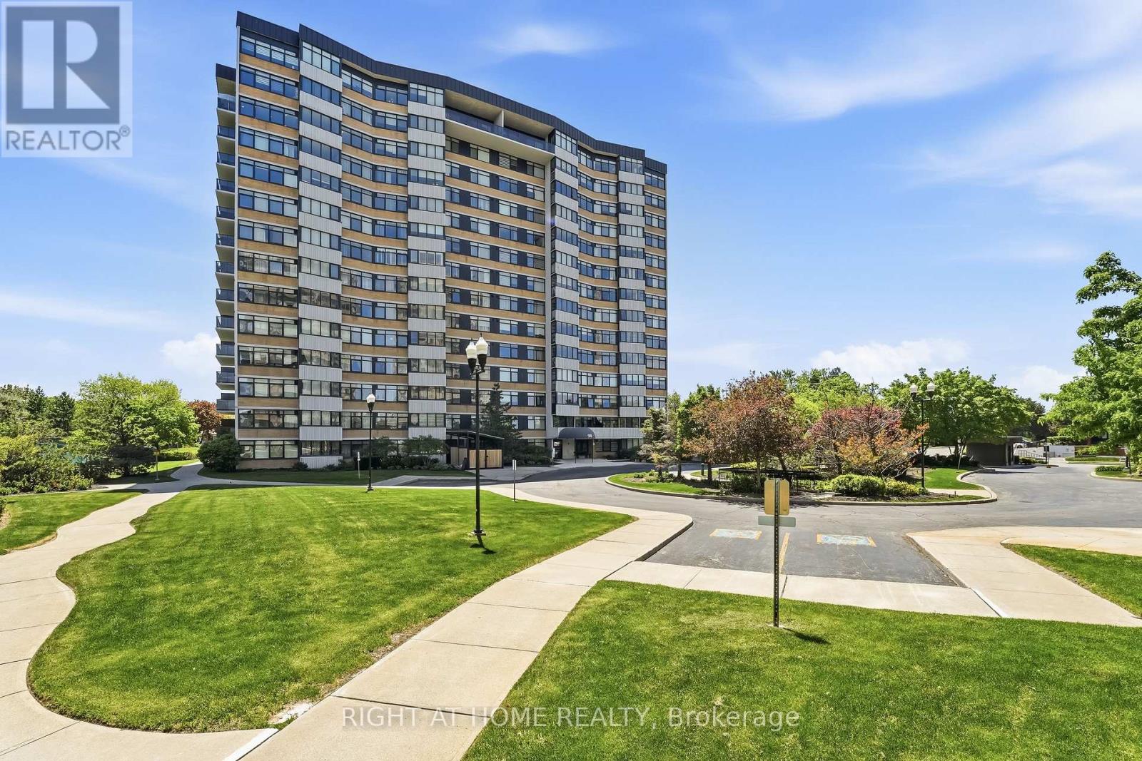 #507 90 FISHERVILLE ROAD - Image 2