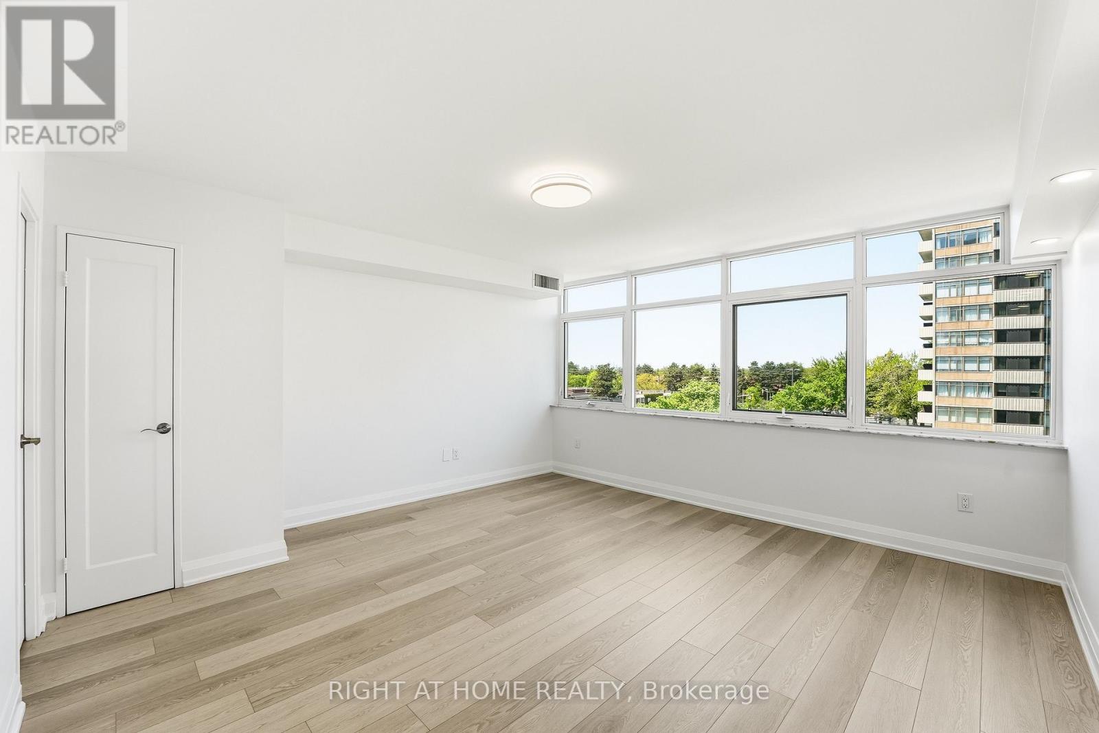 #507 90 FISHERVILLE ROAD - 20