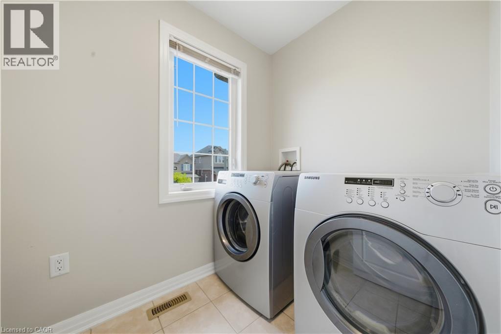 148 MONTREAL Circle - 38