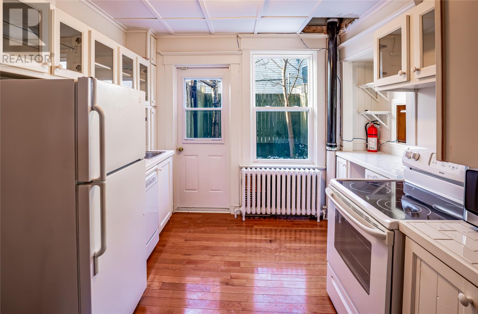 6 LeMarchant Road - 14