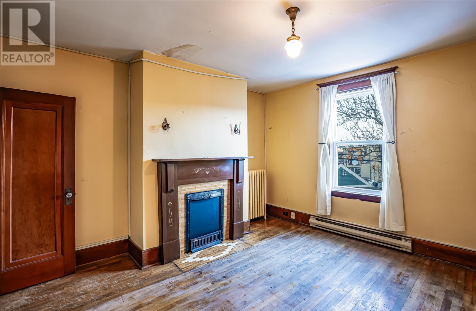 6 LeMarchant Road - 22