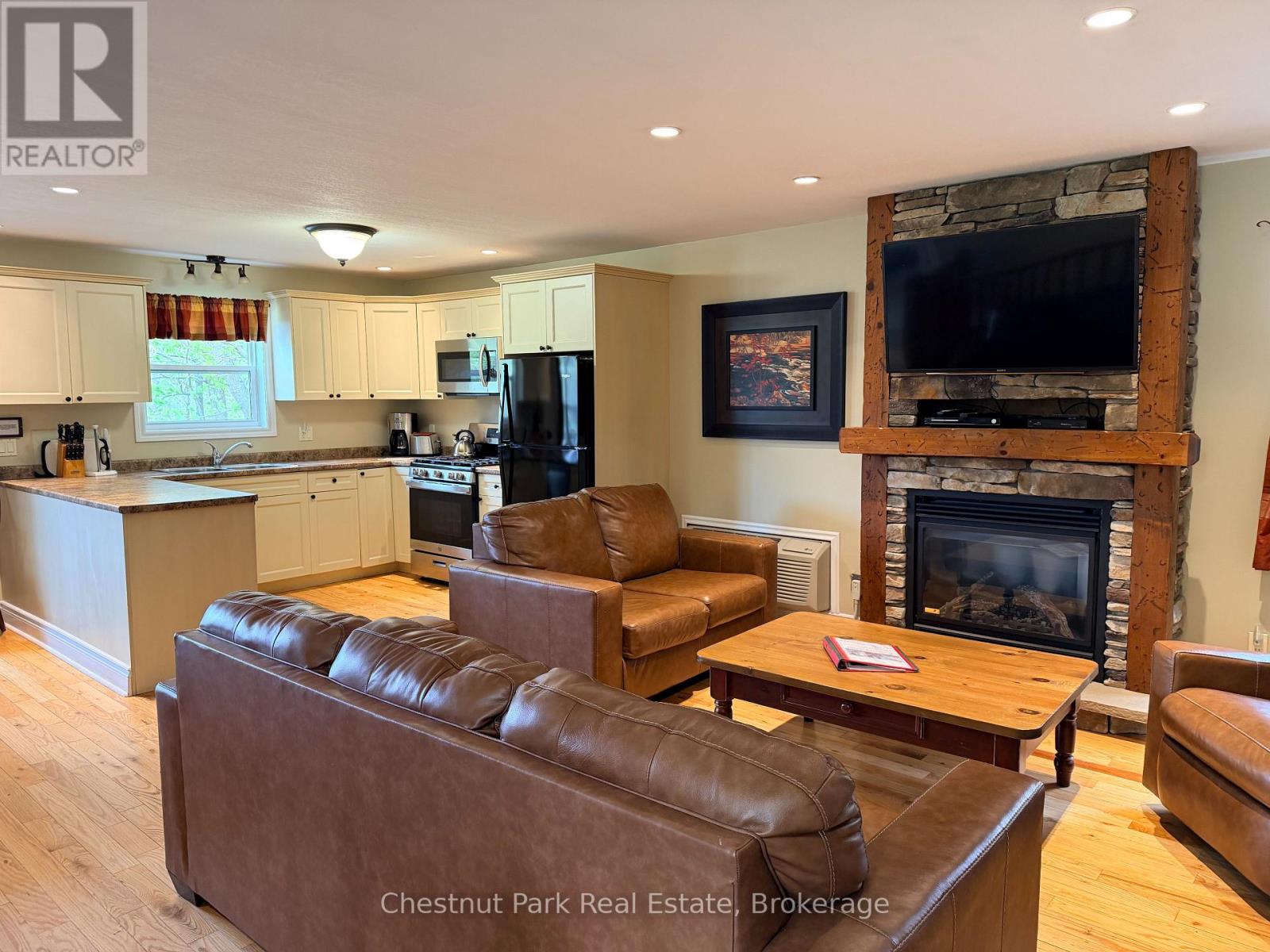 #113-5 1052 RAT BAY ROAD - 6