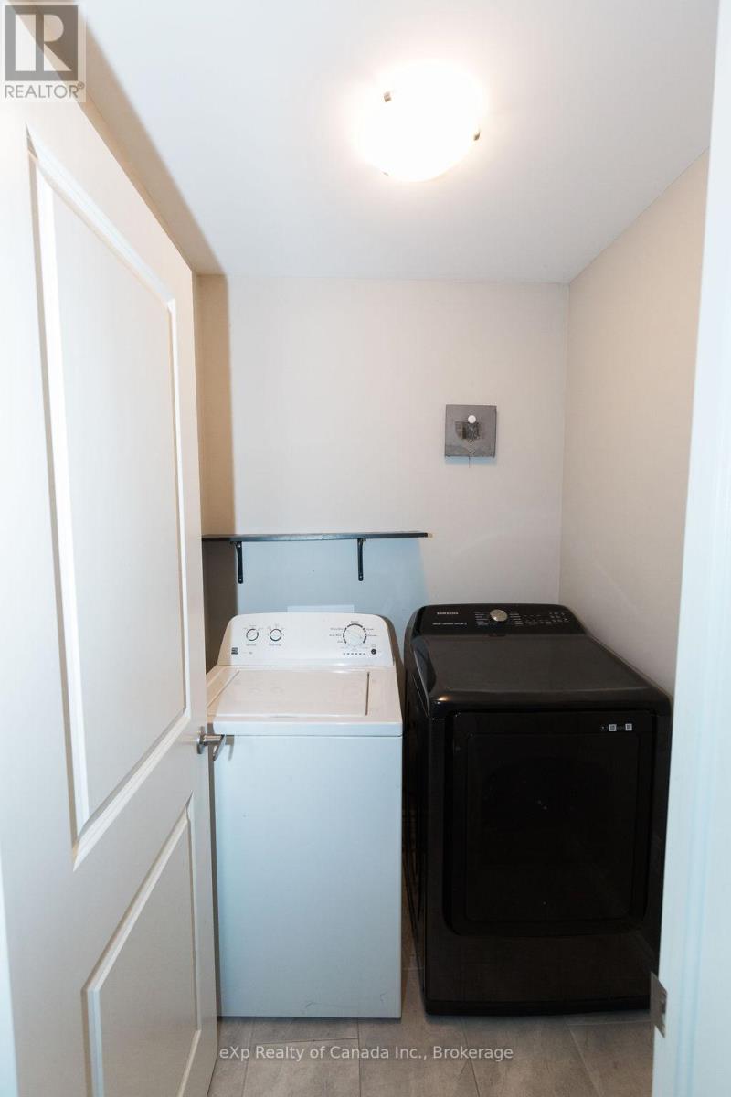 #72 3320 MEADOWGATE BOULEVARD - 26