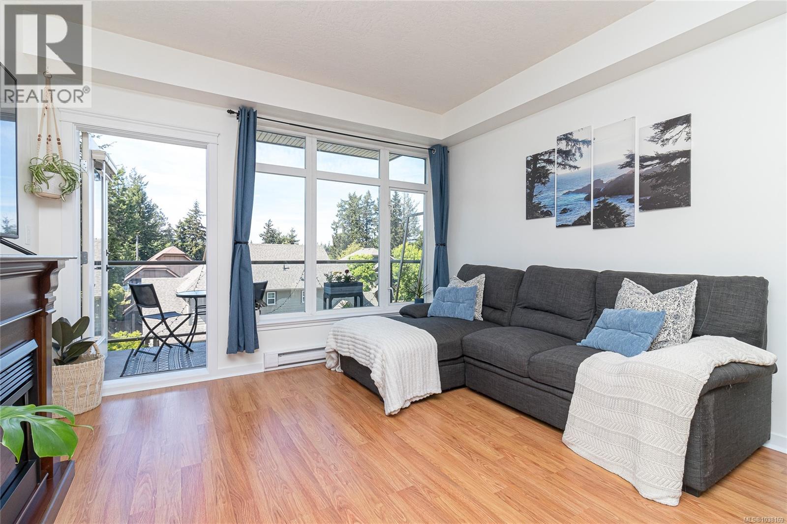 304 2220 Sooke Road, Colwood