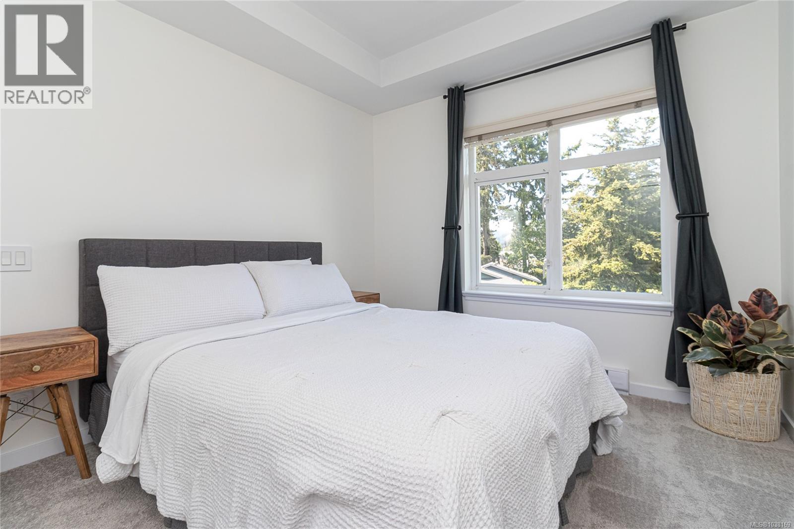 304 2220 Sooke Road, Colwood