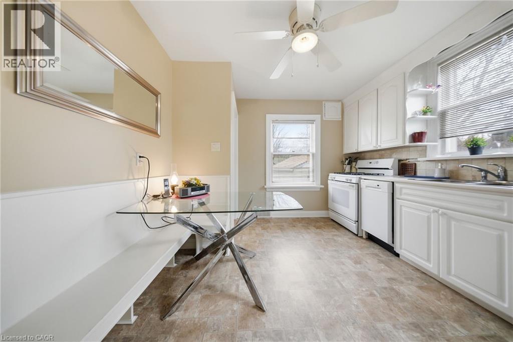 243 SYDNEY Street - 12