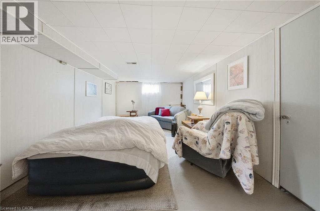 243 SYDNEY Street - 23