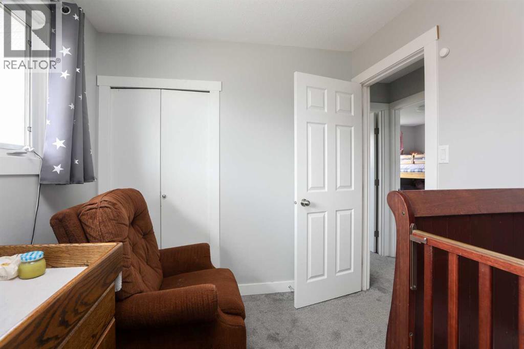 2705 22 Avenue S - 23