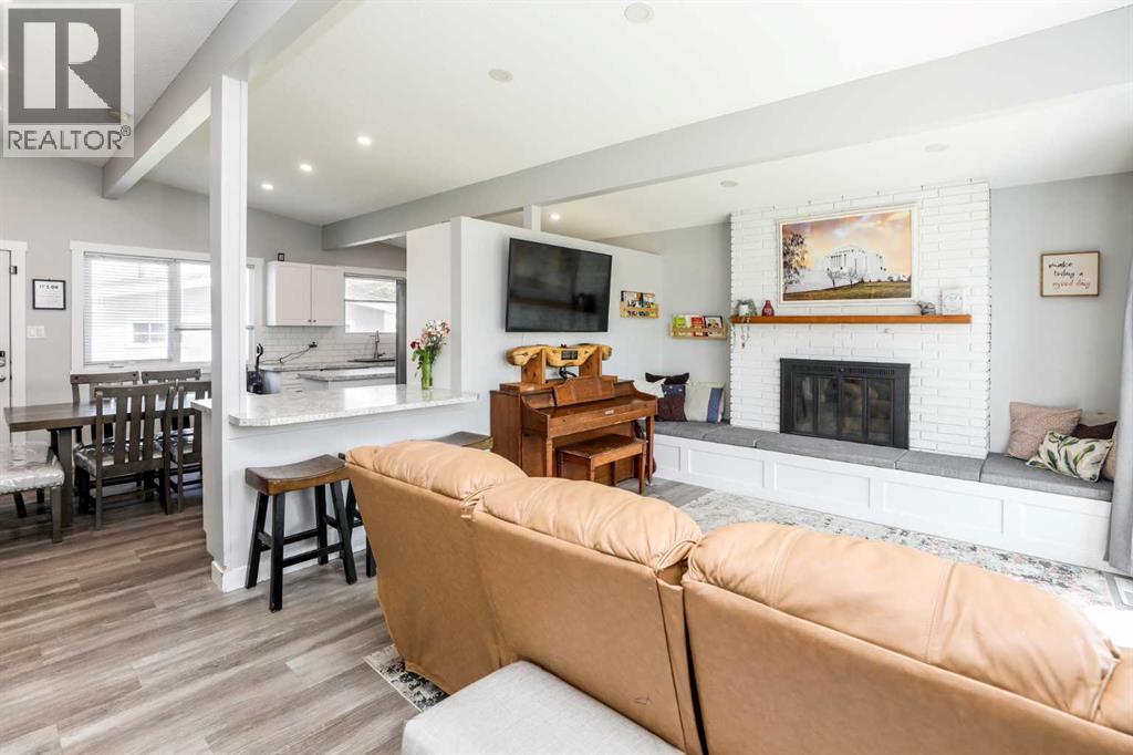 2705 22 Avenue S - 9