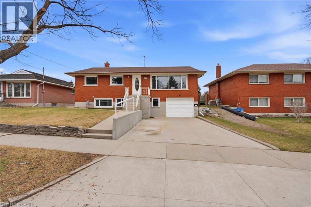 52 BONIFACE Avenue - 2