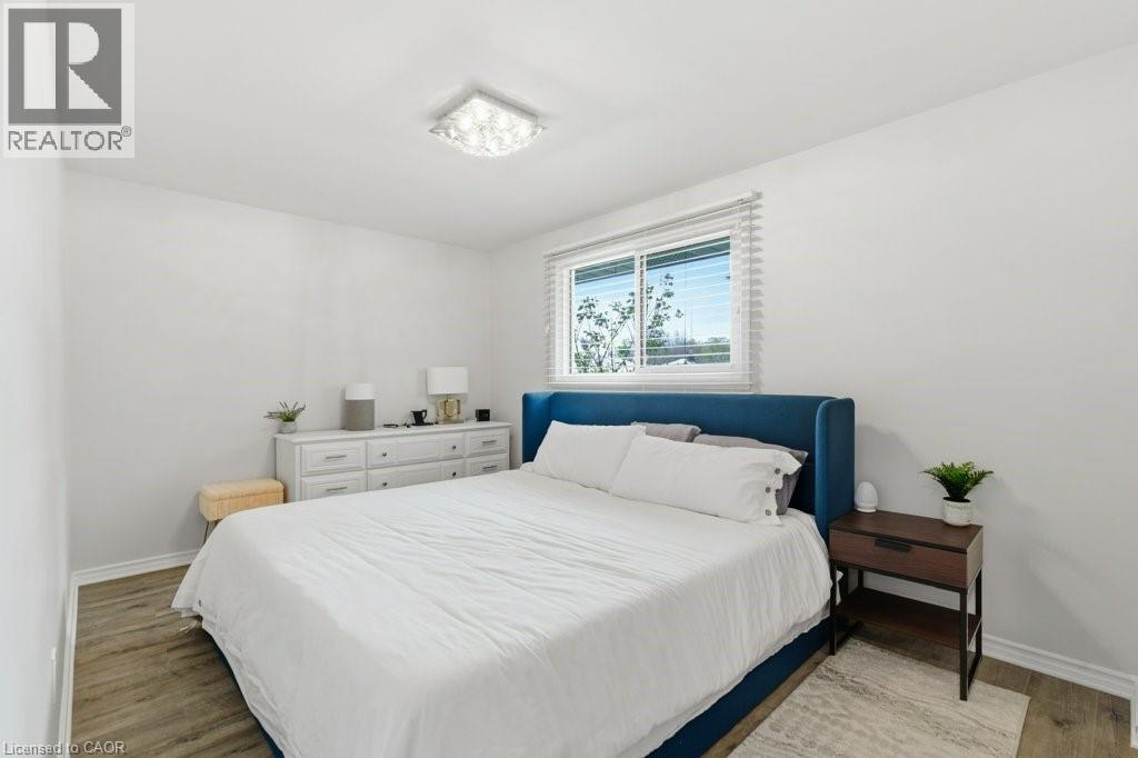 638 GLEN FORREST Boulevard - 22
