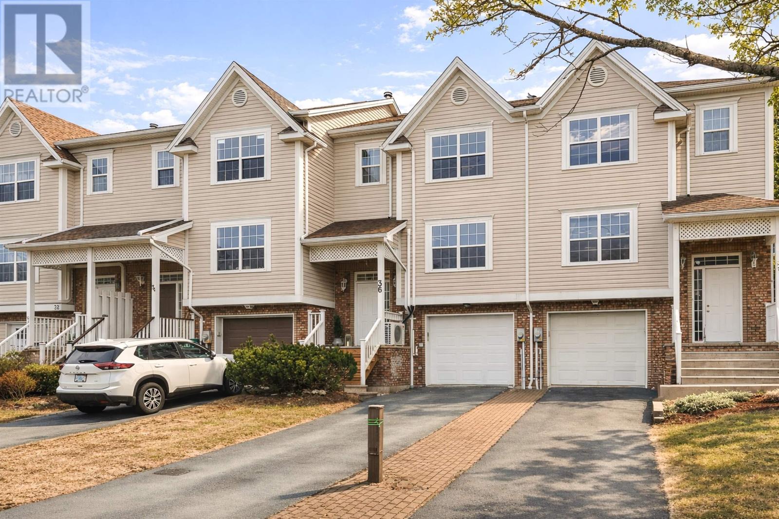 36 Stratford Way - 2