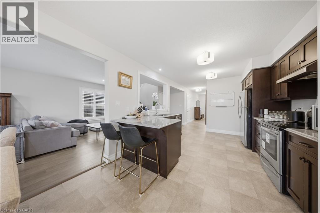 300 HUTTON Street E - 12
