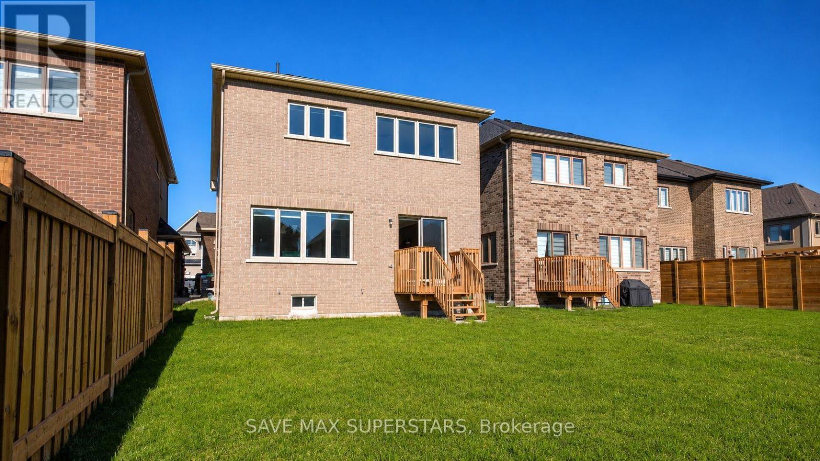 1537 HARKER STREET - 45