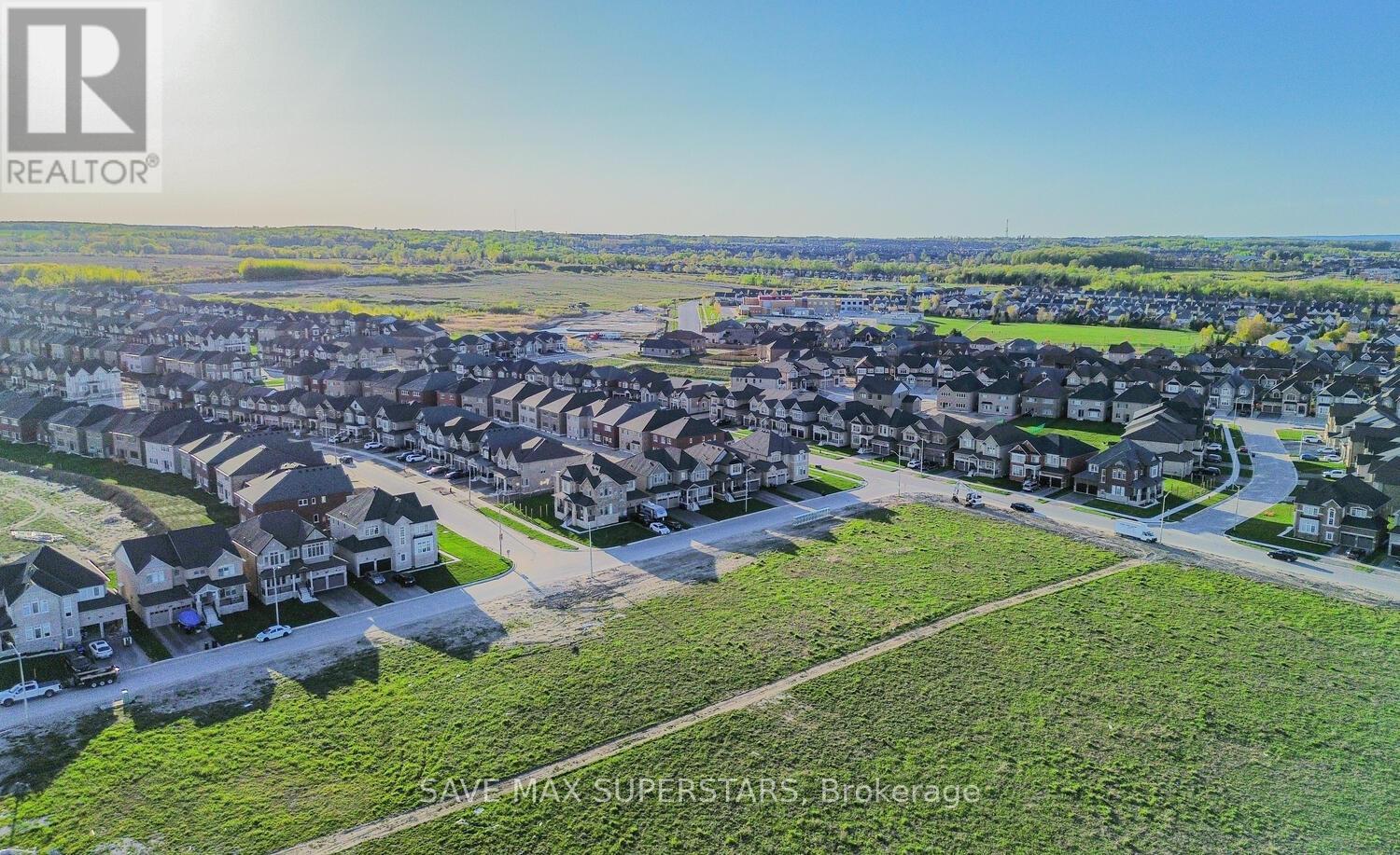 1537 HARKER STREET - 44