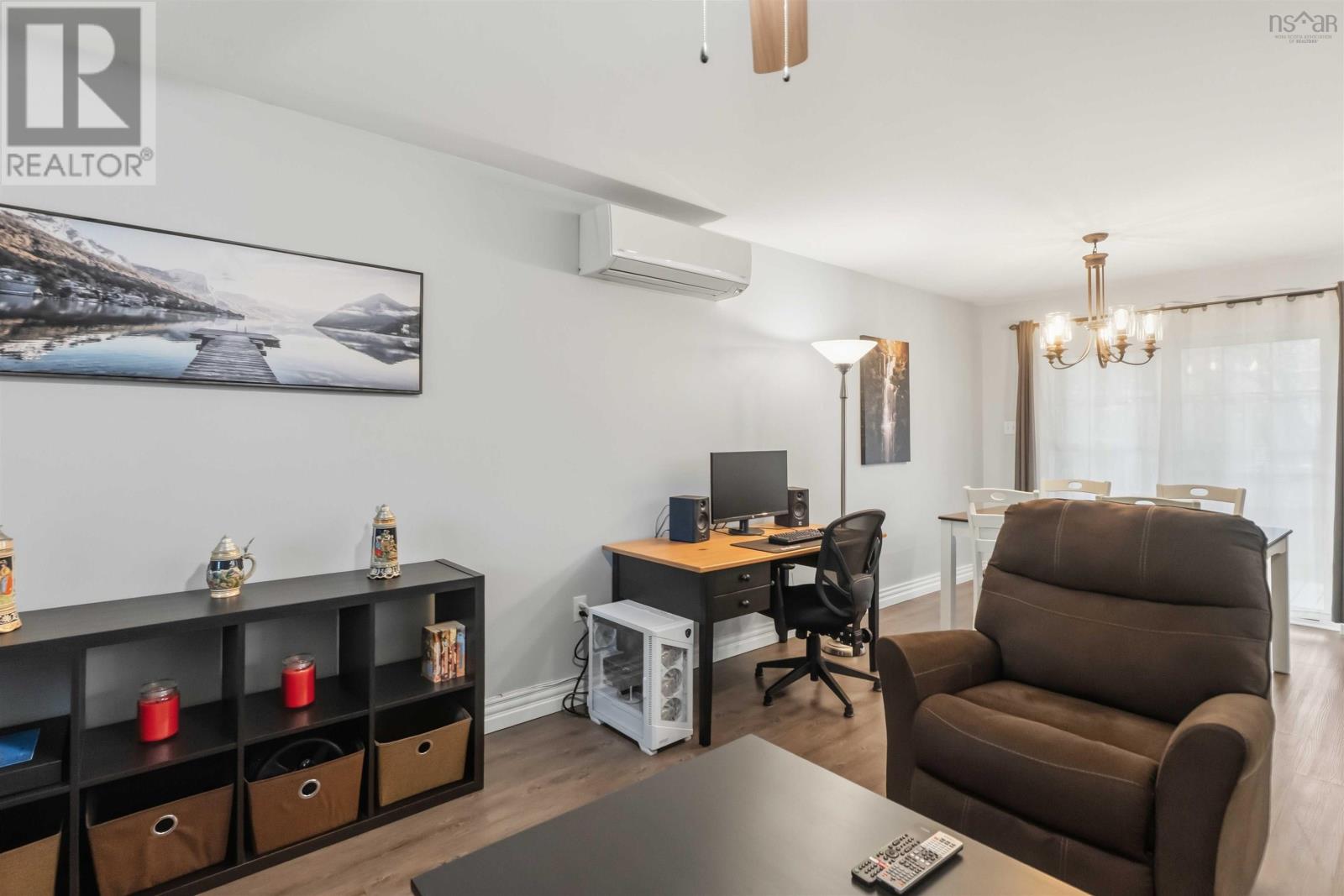 14 Smith Avenue - 11
