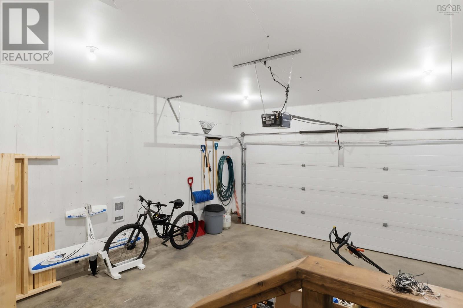 14 Smith Avenue - 41