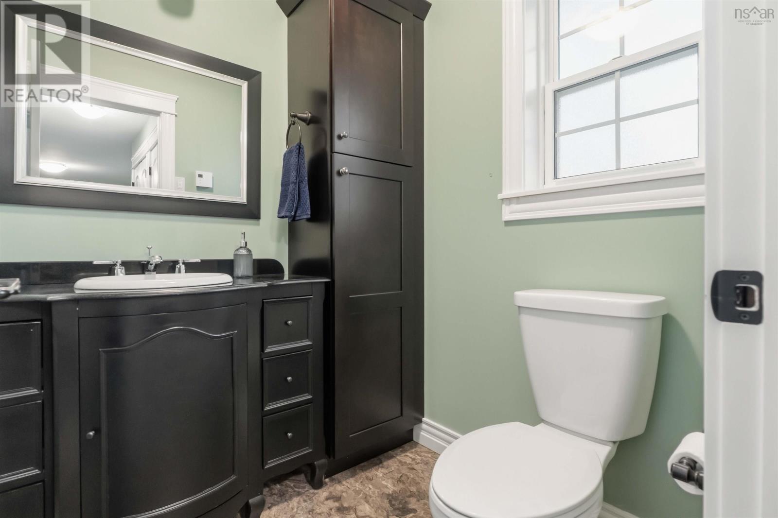 14 Smith Avenue - 31