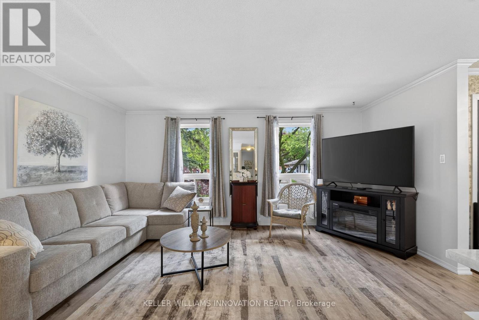 7 WINDERMERE COURT - 6