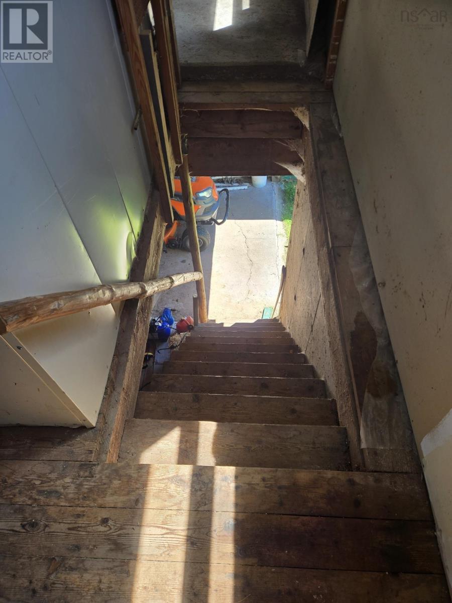 363 Truro Heights Rd - Image 3