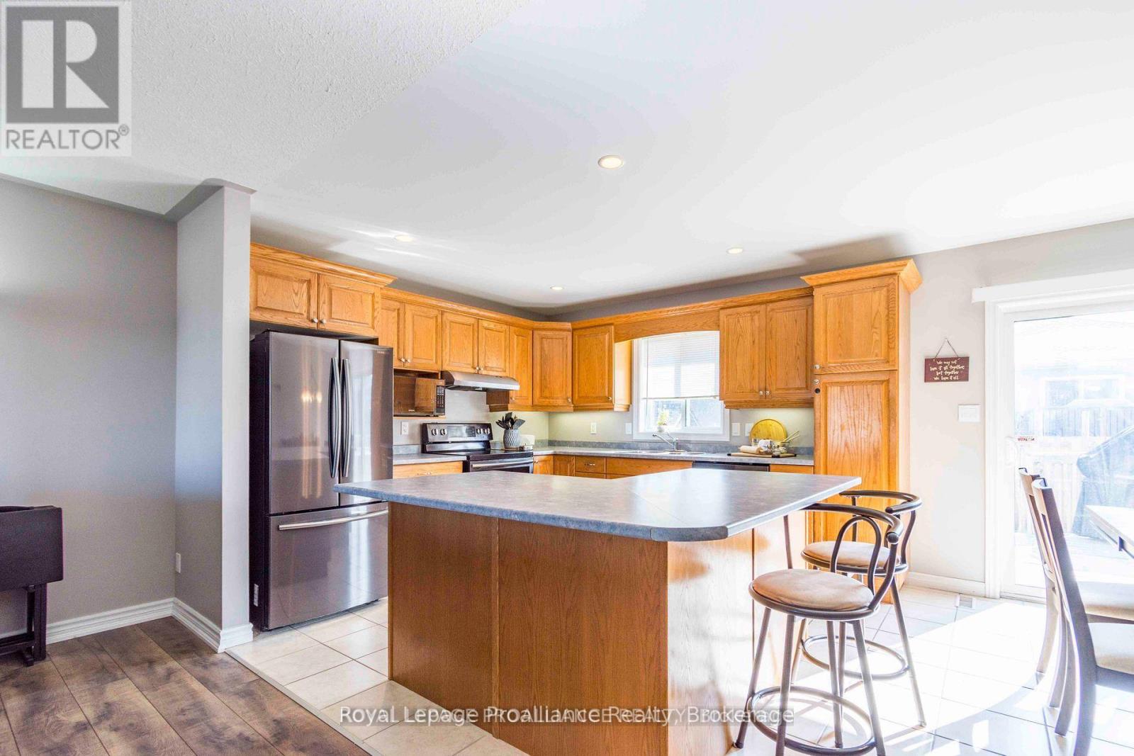 35 FOREST VALLEY DRIVE - 7