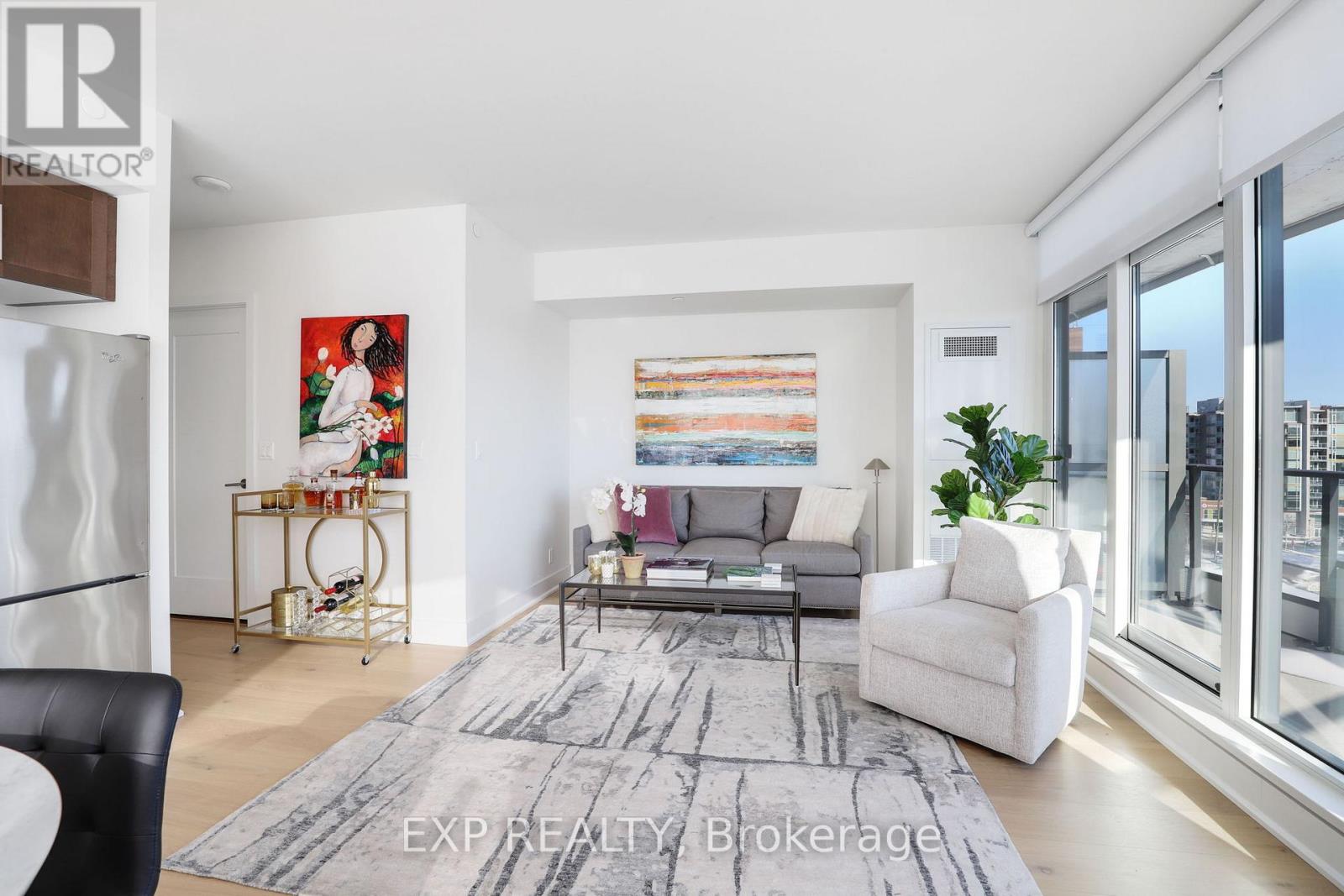 #810 485 RICHMOND ROAD - 14