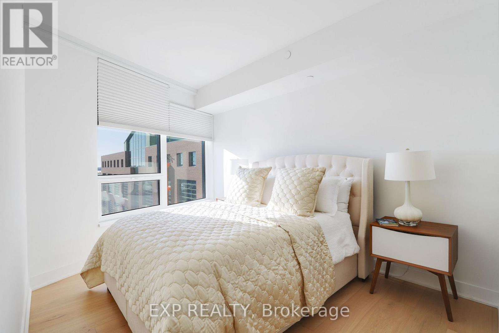 #810 485 RICHMOND ROAD - 23
