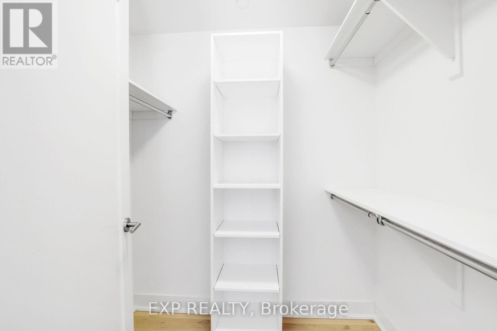 #810 485 RICHMOND ROAD - 25