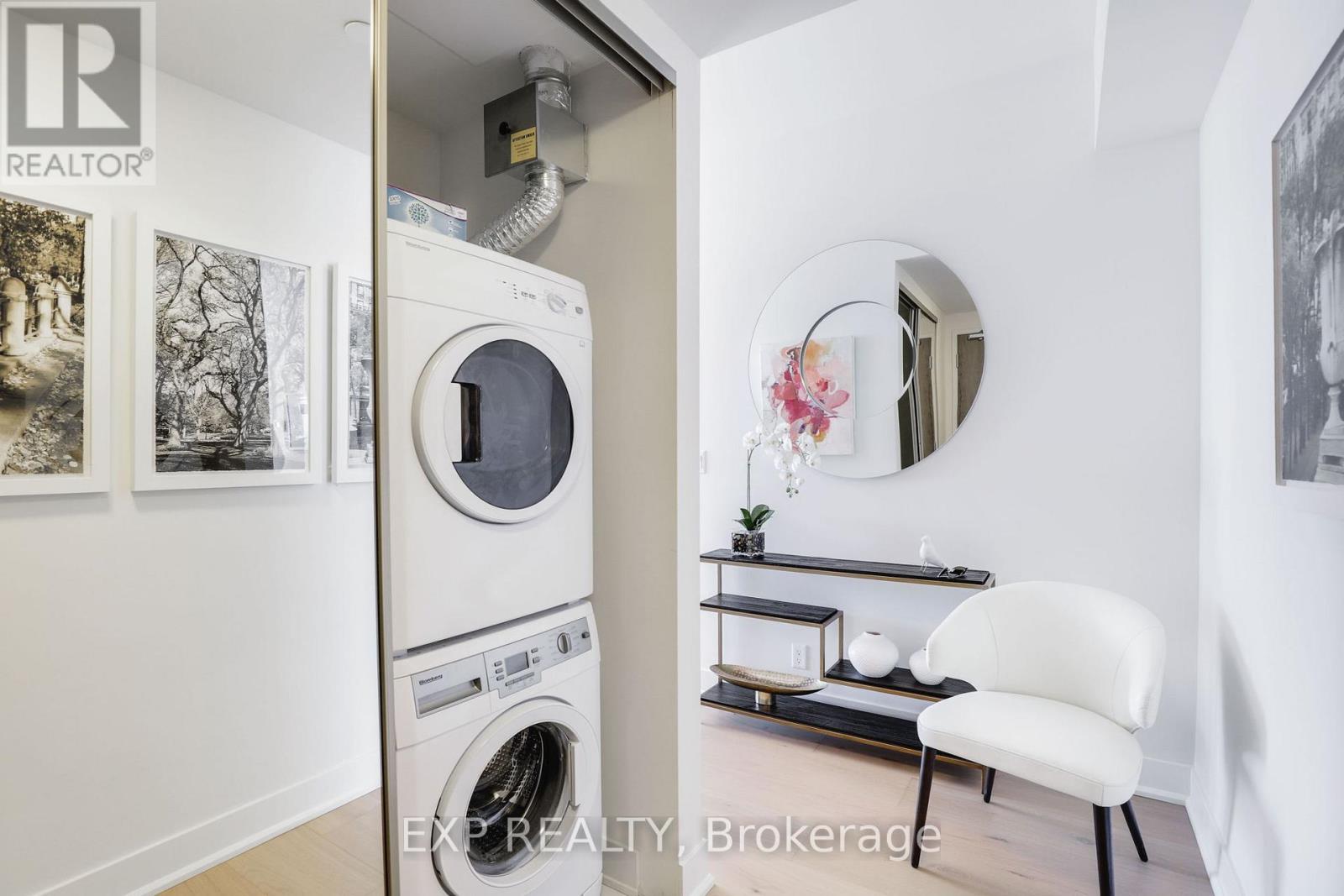 #810 485 RICHMOND ROAD - 27
