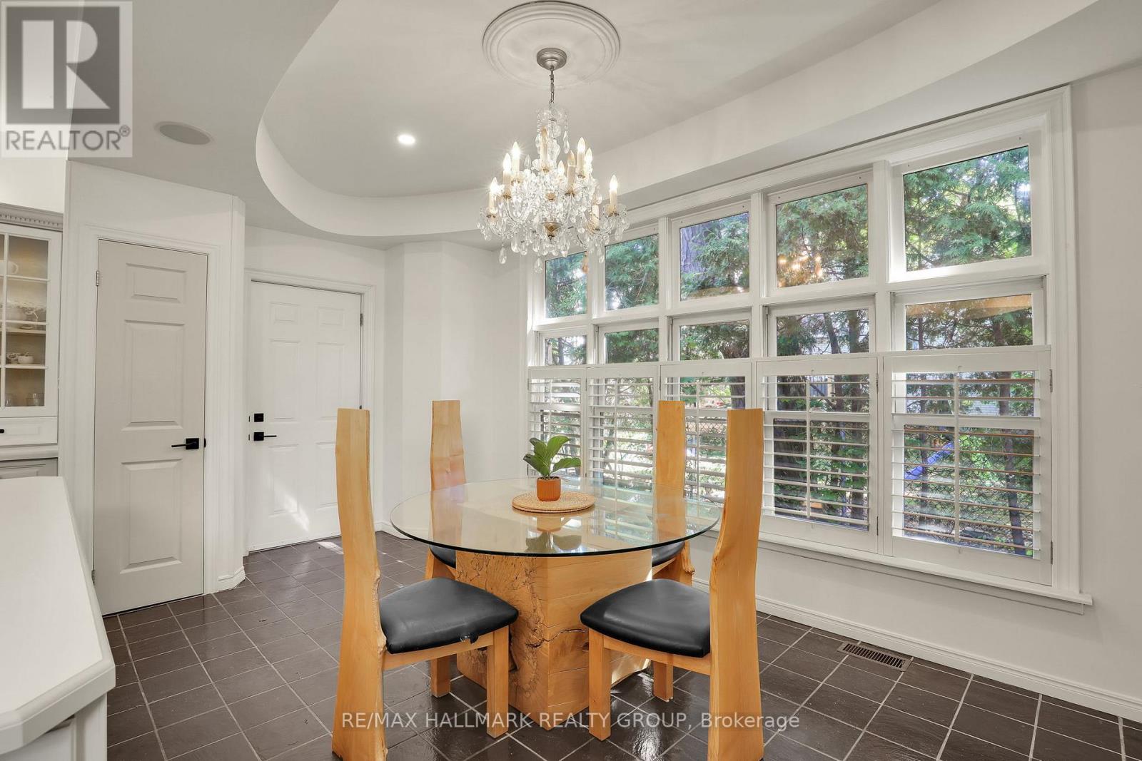 435 WESTMINSTER AVENUE - 11
