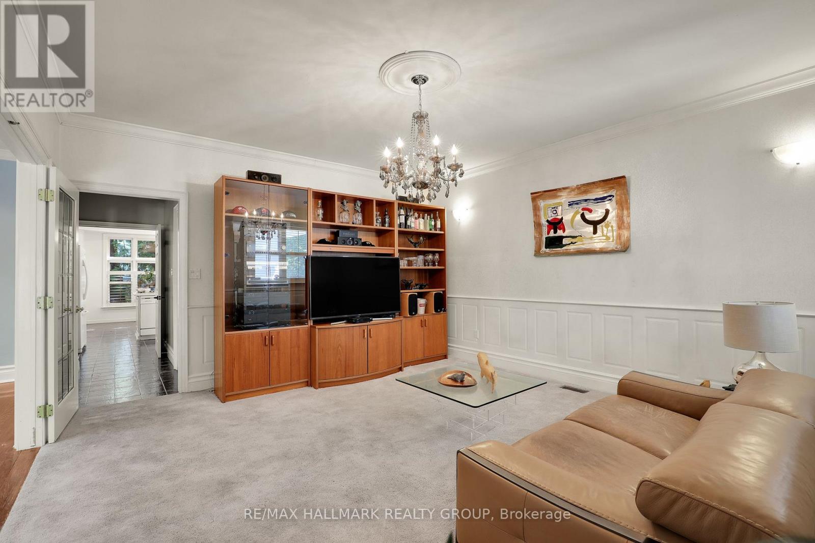 435 WESTMINSTER AVENUE - 23