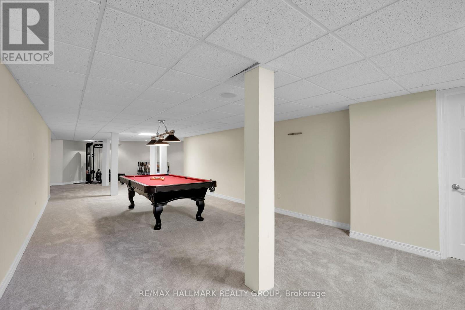 435 WESTMINSTER AVENUE - 37